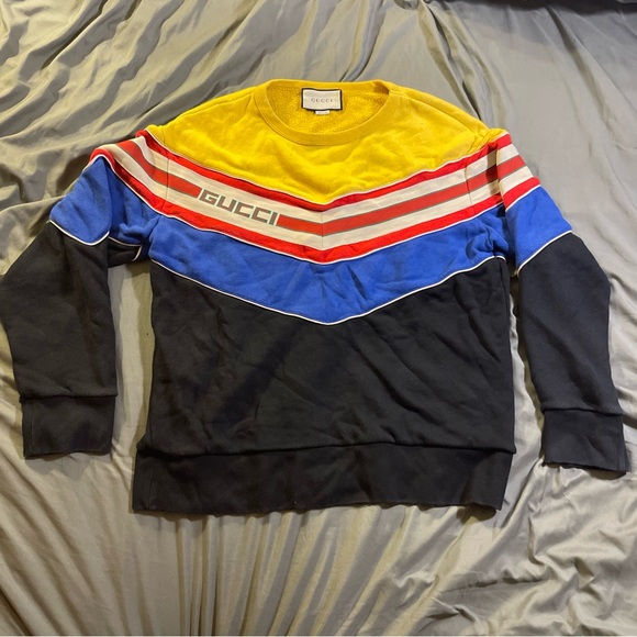 Gucci Men's Chevron Stripe Sweatshirt Multi Color Size S Gucci Men's Chevron Stripe Sweatshirt Multi Color Size S
